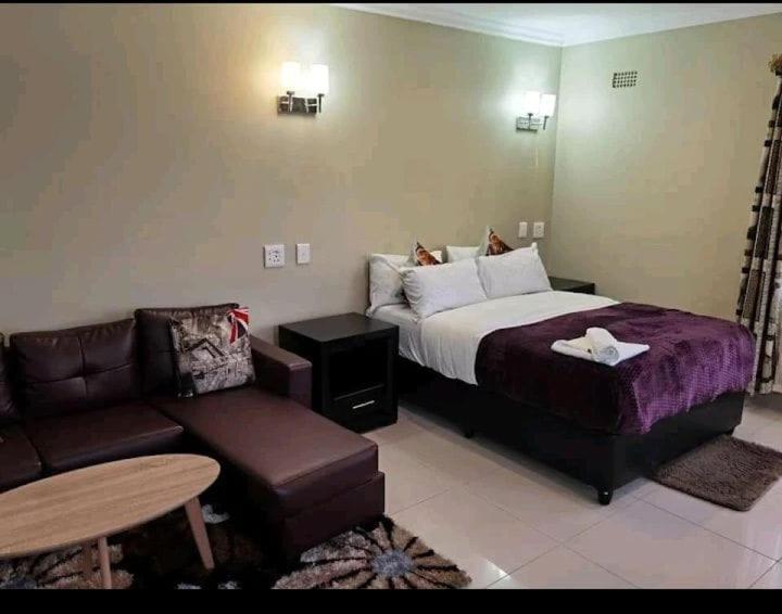 Victoria Guest Lodge Bellville Bagian luar foto